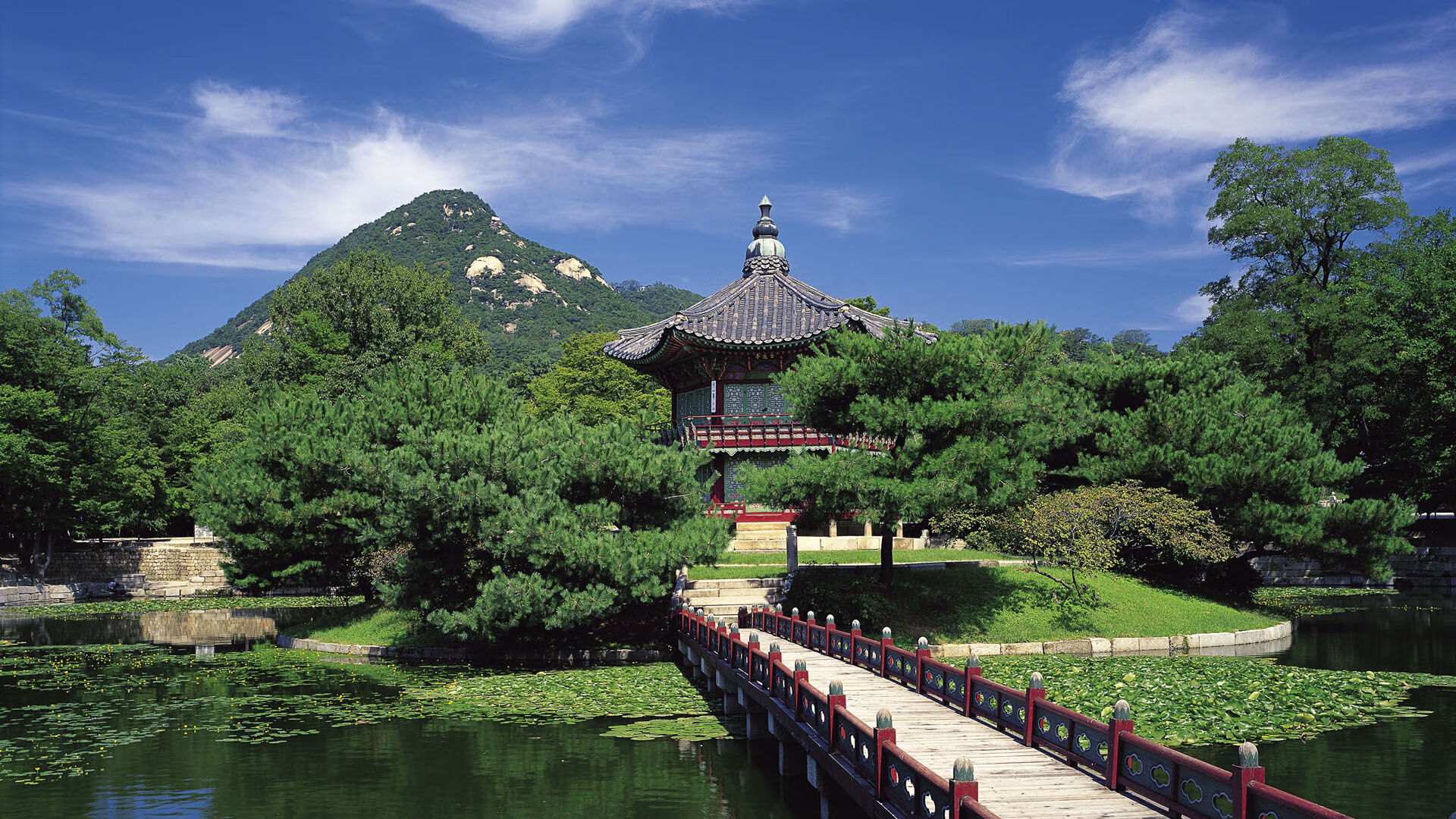 《Dota 2决赛逆转奇迹，高潮迭起燃爆全场》，dota2最经典的比赛