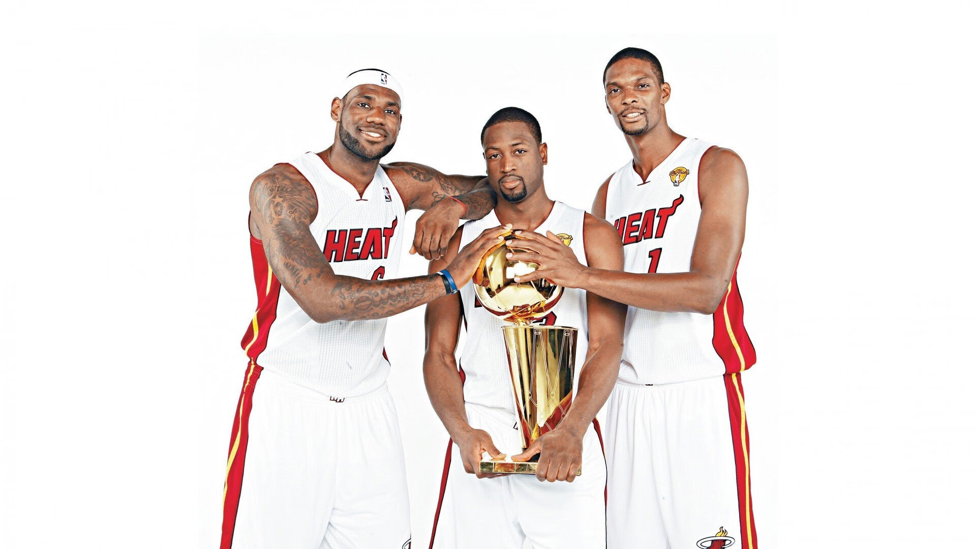 英超冲刺壮观：悬念高潮，精彩纷呈！，英超火爆